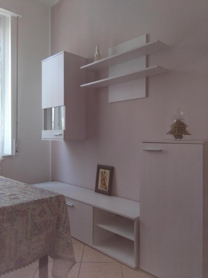 Casa Vacanza Regina Apartment Parma Luaran gambar