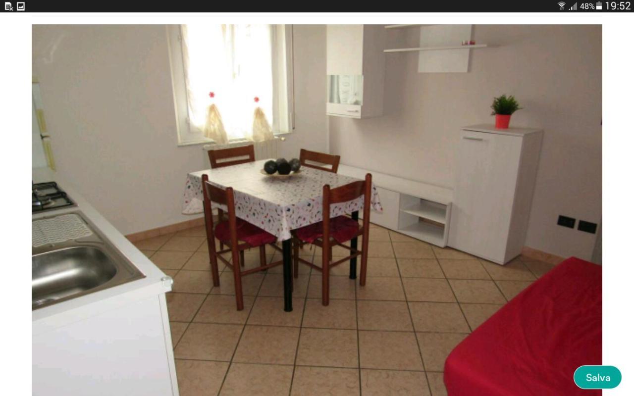 Casa Vacanza Regina Apartment Parma Luaran gambar